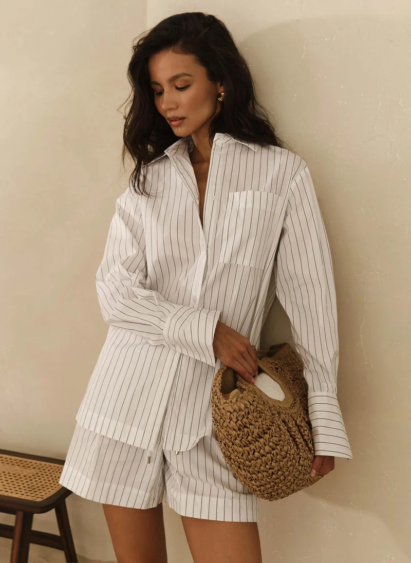 ليتشي قميص مخطط فضفاض