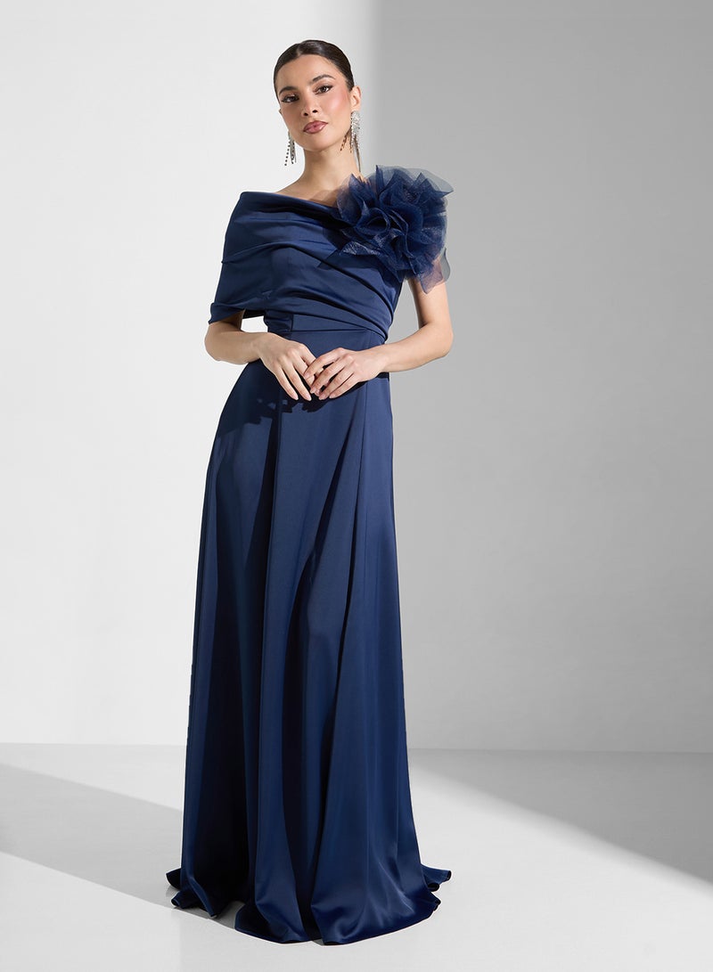 ايرا فستان سهرة بنقوش الزهور - Image 1