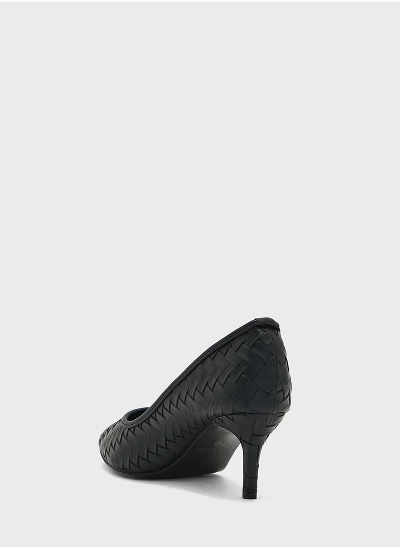 ELLA Weaved Pointed Pump