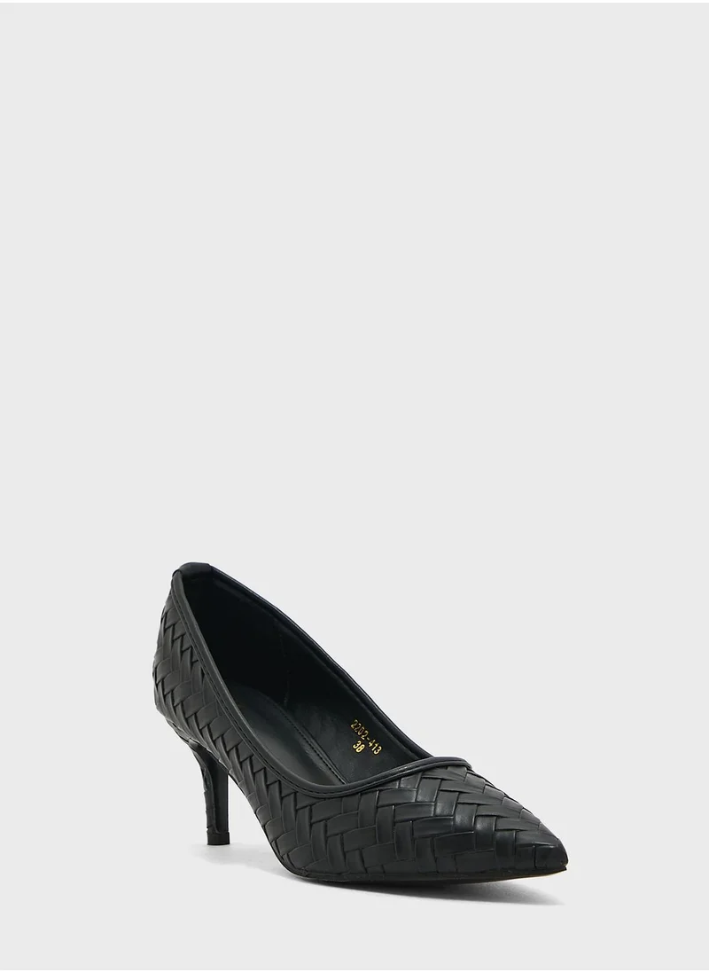 ELLA Weaved Pointed Pump