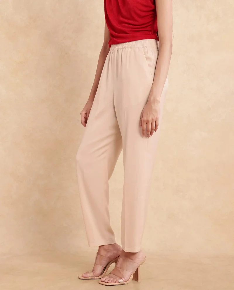 Rareism Women's Solid Tapered Fit Trouser