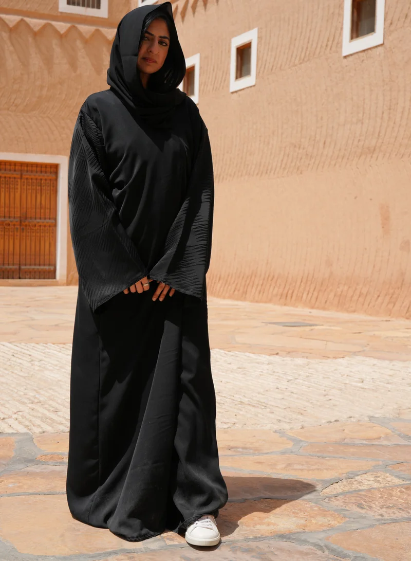 FASHION LINE Abaya Black Sleeves Jakart line V-open Neck Design