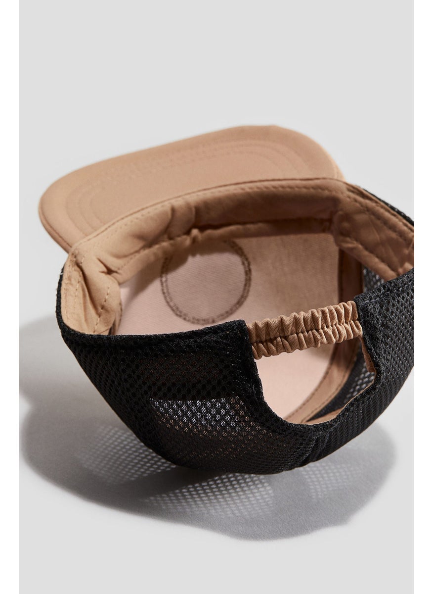 H&M AppliquÃ©d Cap  - Image 2