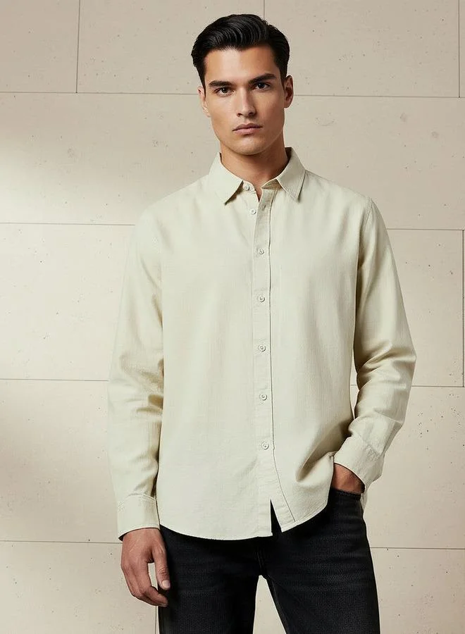 سبلاش فيڤ Men Regular Fit Collared Long Sleeve Shirt