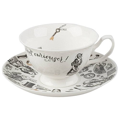 Va V&A Alice in Wonderland Cup and Saucer, 210 ml (7 fl oz) - Image 1