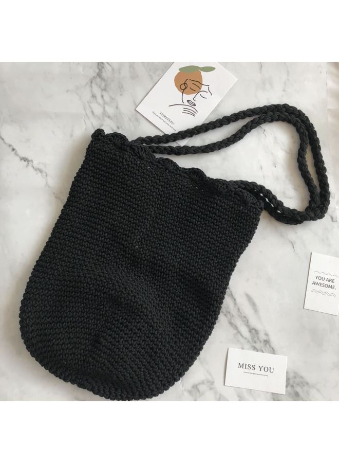 Popular Mori Style Simple All-match Bucket Woven Bag Beach Bag Cotton Thread Women's Bag Straw Woven Bag-Color:Black - Image 1