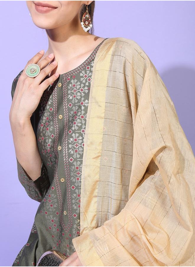 Vishudh Women Olive Printed Viscose Kurta Set by Styli  - Image 4