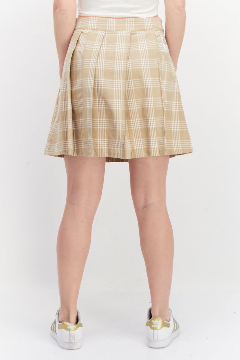 adidas Originals تنورة رياضية نسائية مناسبة للمشي، متعددة الألوان - Image 4