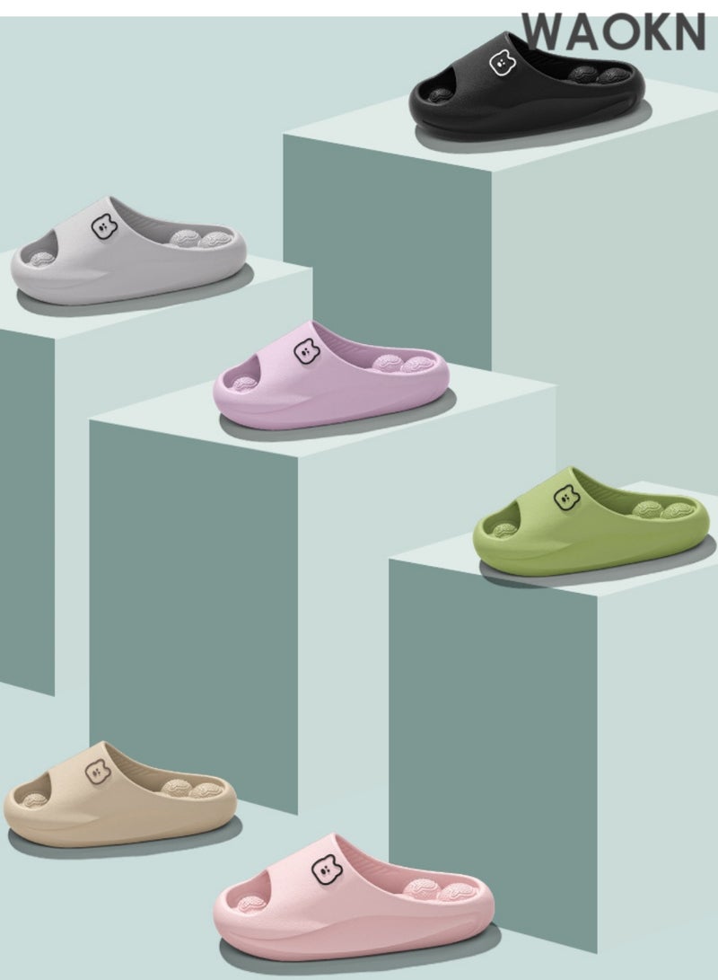 شباشب حمام جديدة لصيف 2025 للنساء والرجال: شباشب سريعة الجفاف ومضادة للانزلاق. هذا الطراز المُحسّن خفيف الوزن، جيد التهوية، ومريح. مثالي للاستخدام الداخلي في المنزل والحمام، يتميز بتصميم مانع للانزلاق لضمان السلامة، وخاصية التجفيف السريع لمزيد من الراحة. مثالي للجنسين، يجمع بين الأناقة والعملية.