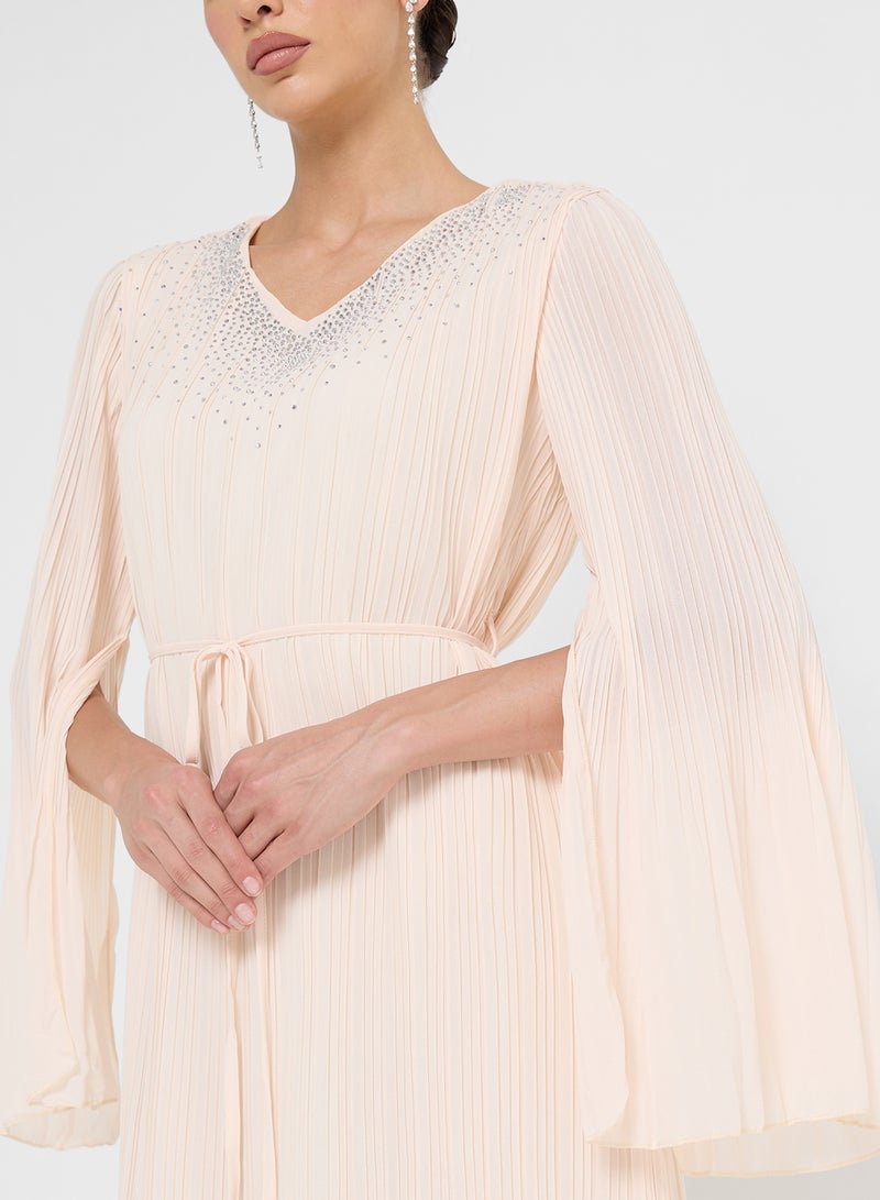 Khizana Embellished Dress With Slit Sleeves - Image 3