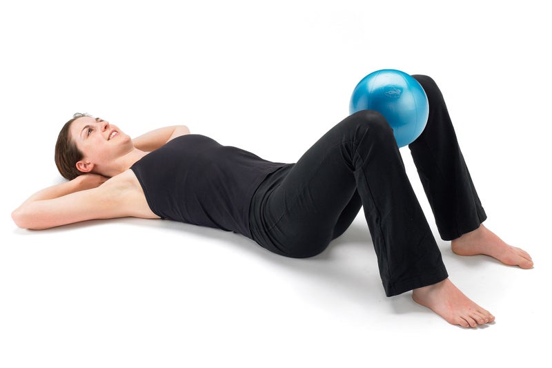 OPTP كرة الهواء من طريقة فرانكلين - كرة بيلاتس قابلة للنفخ بقطر 9 بوصات لتدريب القوة والتمارين الرياضية، كرة تمرين للتمارين، روتينات اللياقة البدنية، وتمارين طريقة فرانكلين - Image 2