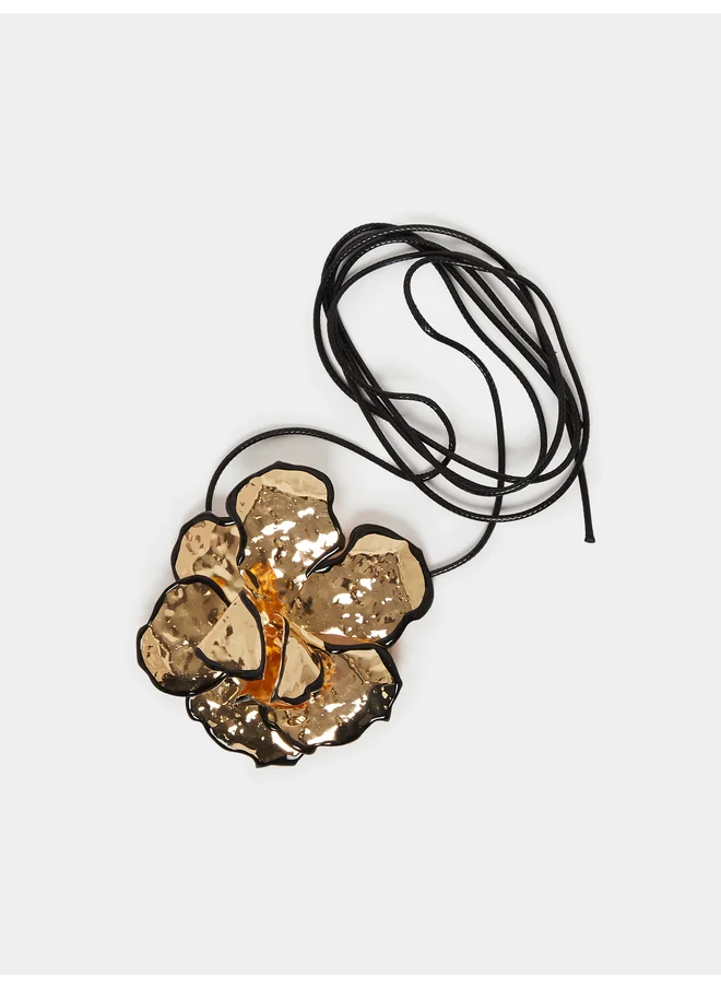Styli Styli Flower Accent Thread Choker Necklace
