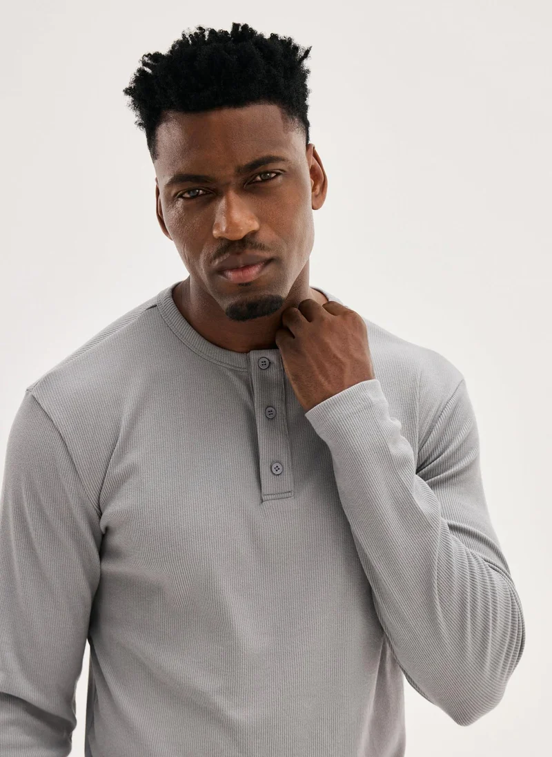رولو Men's Ribbed Henley - Grey