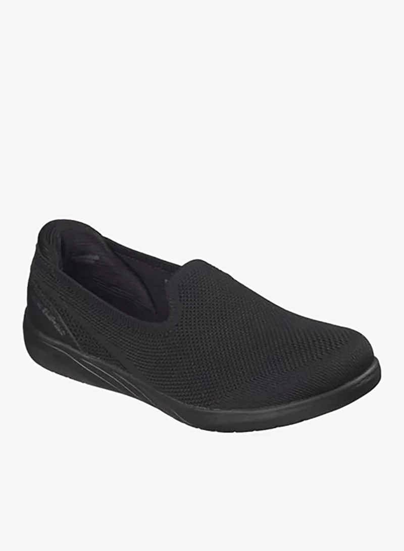 سكيتشرز فليكس أدابت