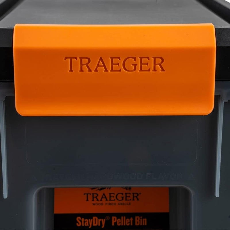 Traeger صندوق تخزين كريات Traeger Staydry مع غطاء، سعة 22 رطلاً - Image 3