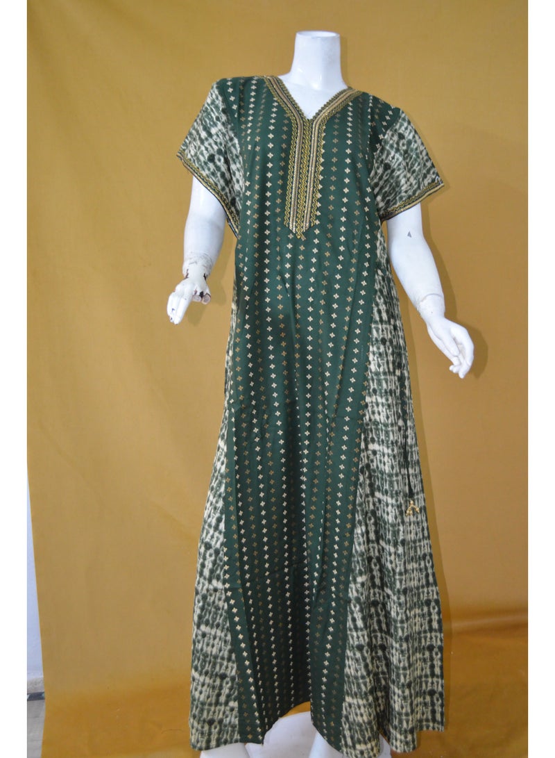 زينة جلابية نسائية أنيقة مطرزة – واسعة من الأسفل، بأكمام باتوينج، بشريط جانبي قابل للتعديل - Image 1