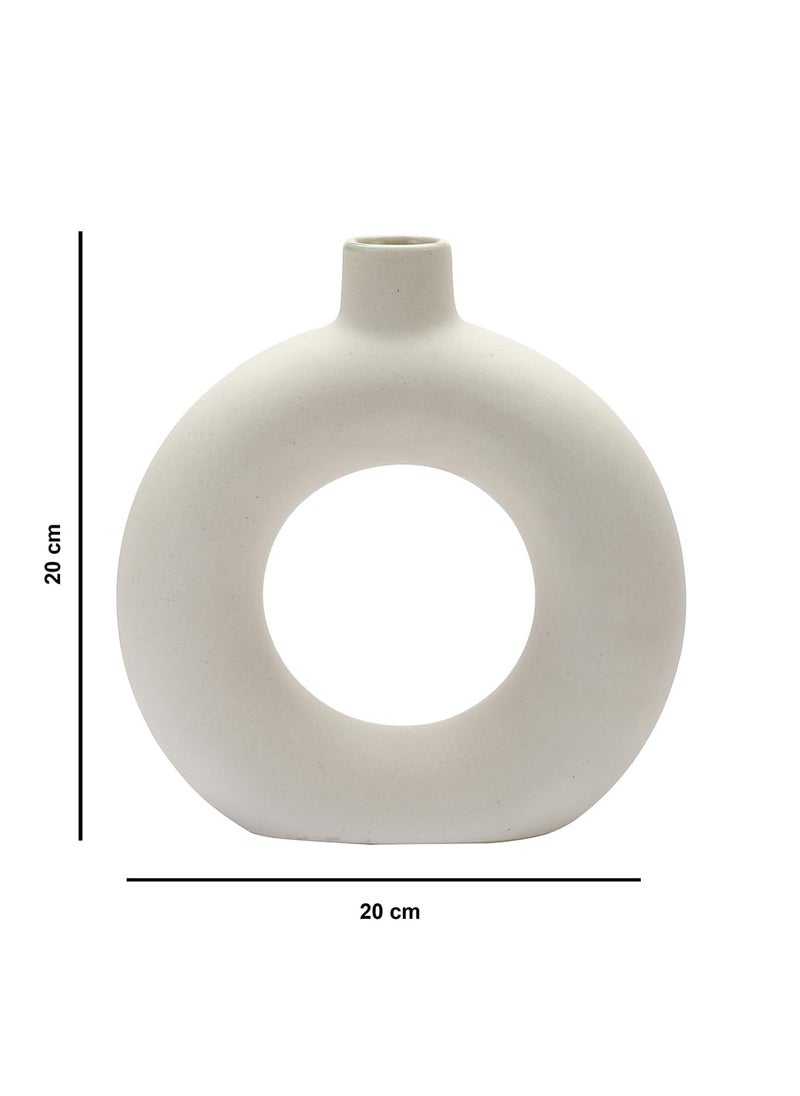 The Decor Lane - The Decor Lane White Ceramic Donut Vase | Flower Vase Pampas Grass Vase | Vase Home Decor Centrepiece | Decor Showpiece 8 Inches (Pack of 1) - Image 1