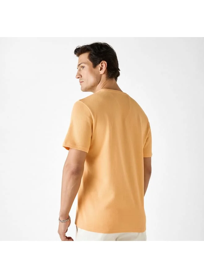 Iconic Iconic Textured T-shirt with Crew Neck and Short Sleeves