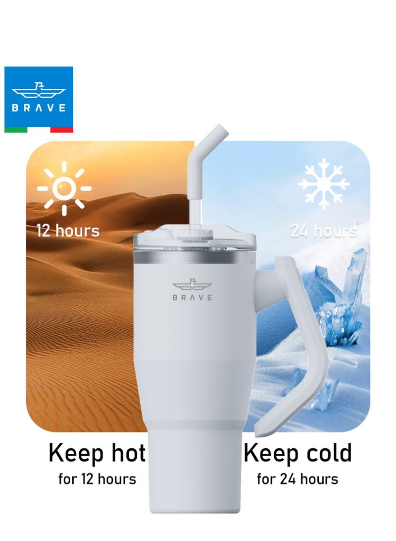 بريف ٣٢ أونصة (٩٥٠ مل) كوب معزول من الفولاذ المقاوم للصدأ مع مقبض دوار بزاوية ١٨٠° وغطاء مع شفاط، كوب قهوة سفر ١٠٠٪ مانع للتسرب، كوب معزول جدار مزدوج بتقنية التفريغ، يحافظ على المشروبات باردة لمدة ٢٤ ساعة أو حارة لمدة ١٢ ساعة، خالي من مادة BPA، متين، قابل لإعادة الاستخدام، مناسب لحامل الأكواب، كوب قهوة كبير وزجاجة ماء للمشروبات الساخنة والباردة، مثالي للمكتب، السفر، والصالة الرياضية (أبيض) - Image 3