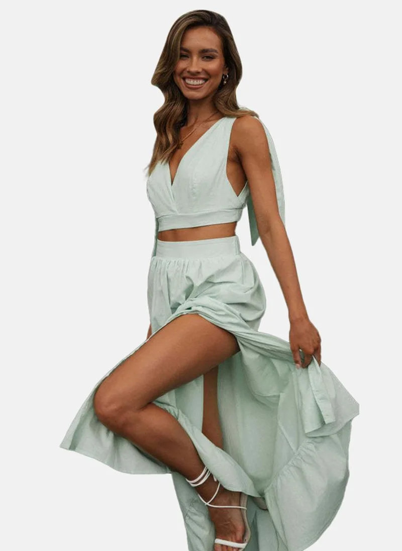 YUNIQEE Light Green V Neck Solid Top with Skirt