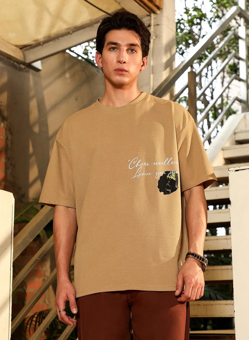 Campus Sutra Campus Sutra Men's Sand Beige Boxy Grecian-Modernism T-Shirt | Round Neck , Short  Regular Sleeves , Pull On Closure | Graphic Placement Print Waffle | Cotton-Blend T-Shirt For Casual Wear