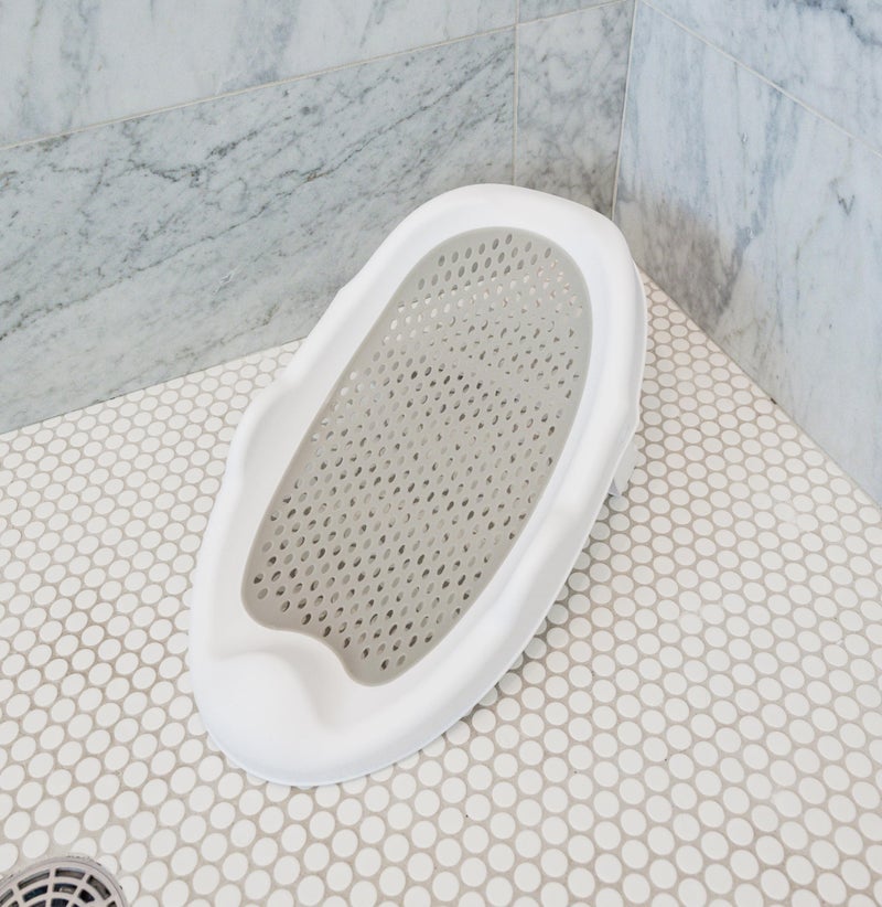 Regalo Newborn Bath Support, Ergonomic, Safe, Easy to Store, Ideal for up to 20lbs - Image 4