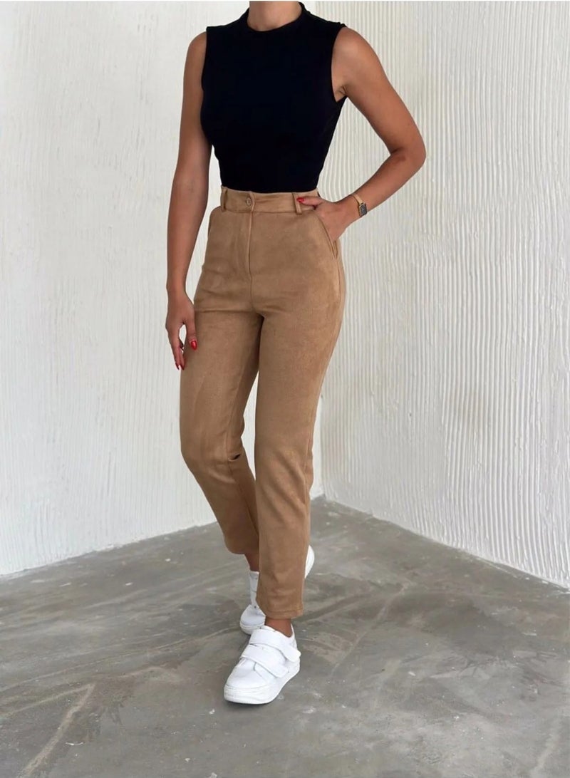 Swana Women's Suede Carrot Trousers  - Image 2