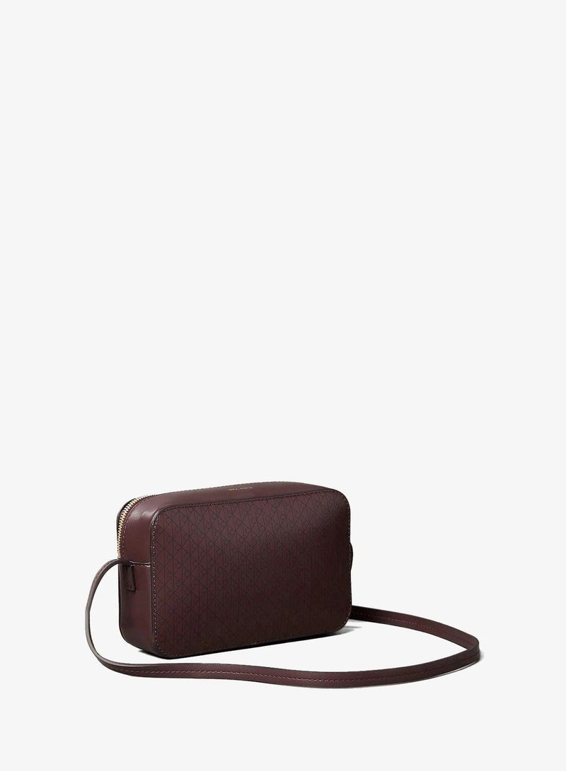 CALVIN KLEIN Aop Elongated Camera Bag - Image 3