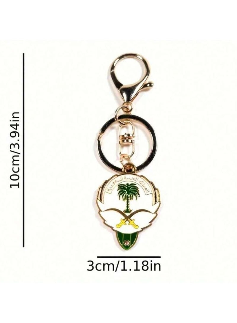 زينه اليوم الوطني سلسلة مفاتيح بتصميم شعار الممكلة العربية السعودية باللون الذهبي ضمن علبة خضراء انيقة  للاحتفال باليوم الوطني - Image 4