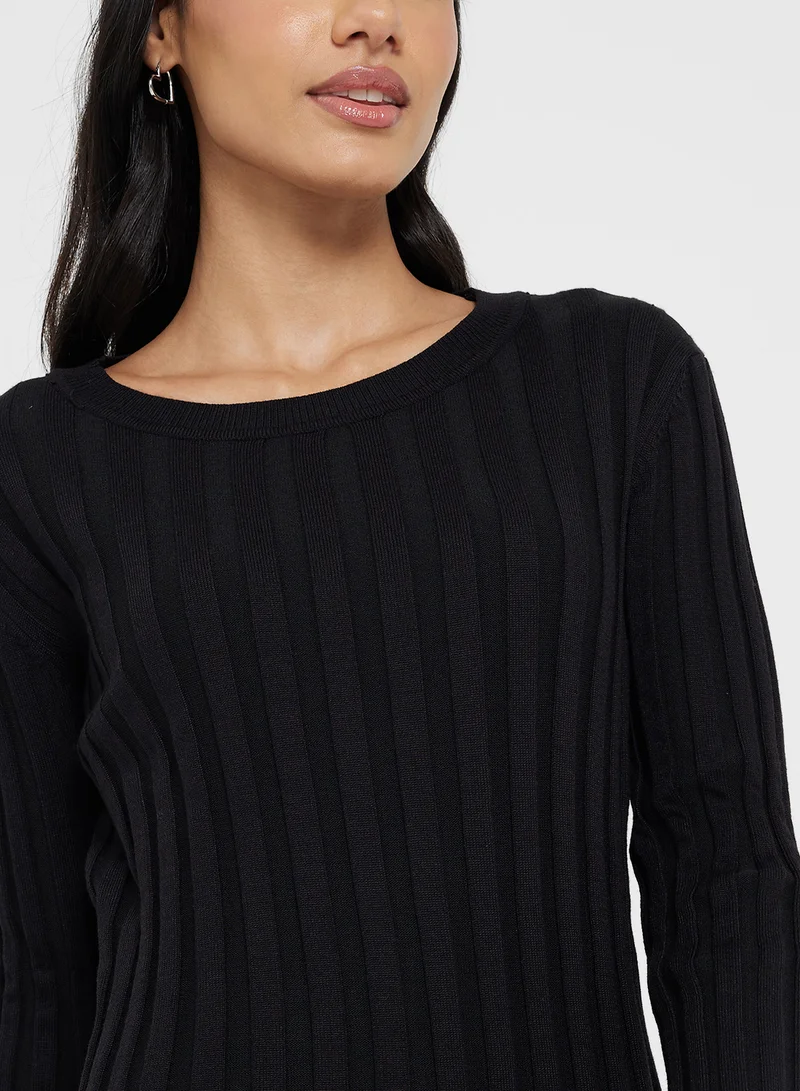 Ginger Basics Essential Crew Neck Knitted Sweater