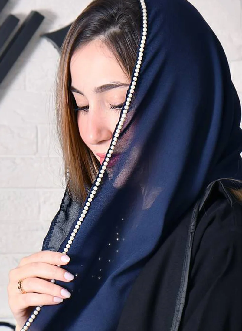 HAWRAA ABAYA Navy veil with pearl outline for an elegant look