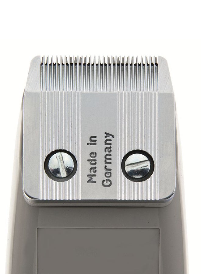 MOSER 1400 Mini Professional Corded Trimmer For Men (Made In Germany) | Precision Star Blade | Compact And Lightweight | Includes 3Mm - 6 Mm Adjustable Attachment Comb (1411-0150) Burgundy - Image 4