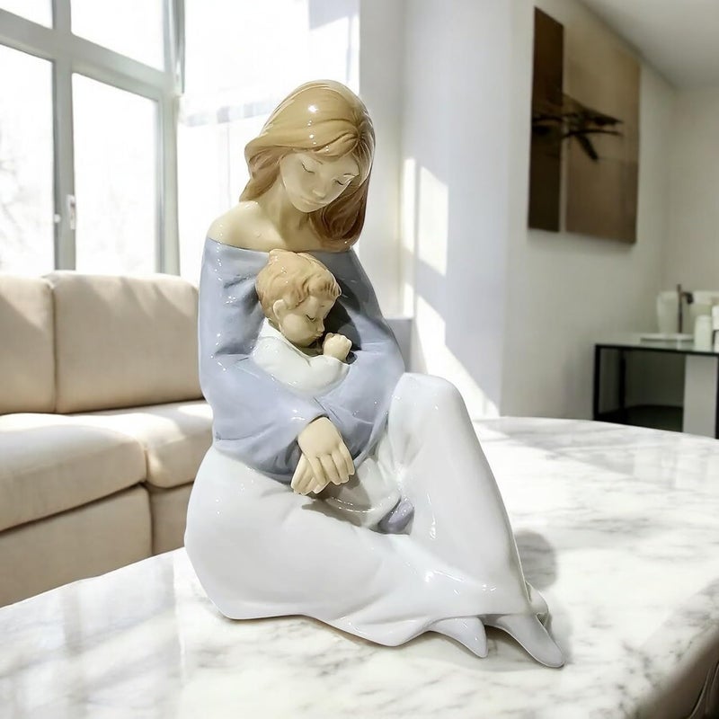 Lladro Nao Collectible Porcelain Figurine The Greatest Bond  7 14 Tall  Mother and Child