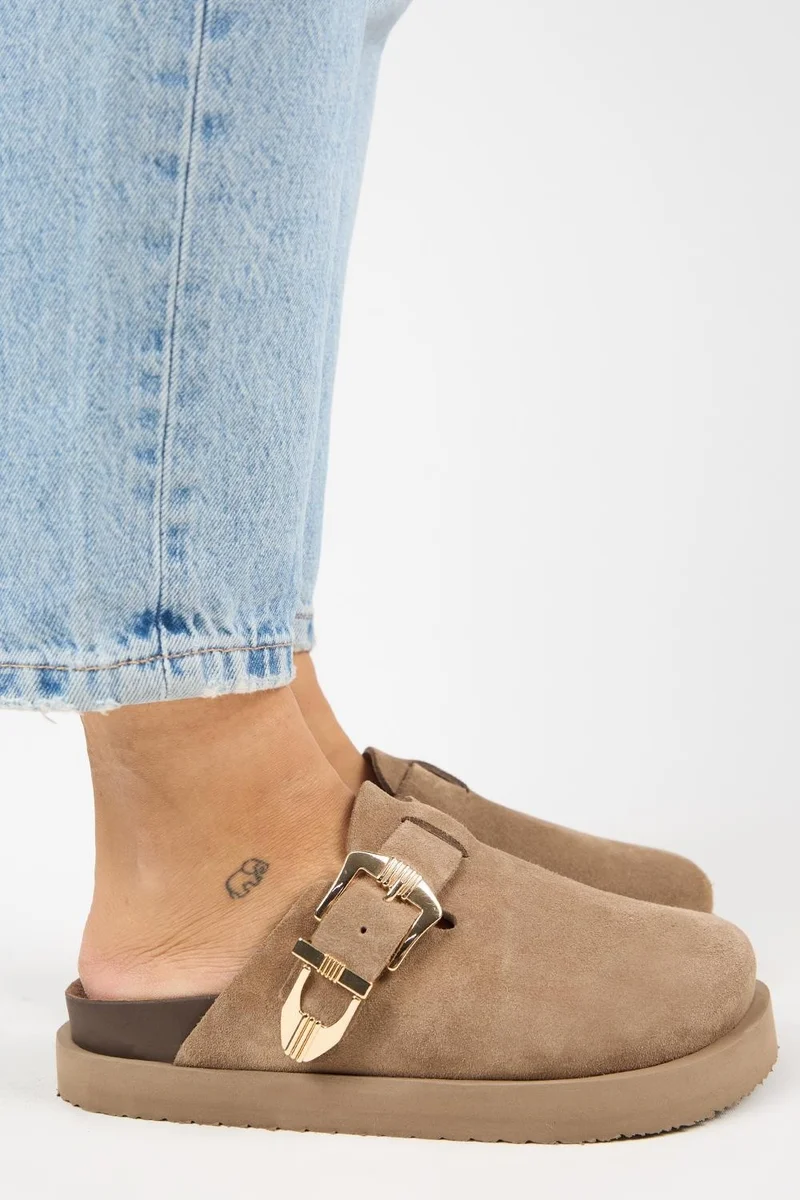 Manijero Manijero (Sofia) Women's Genuine Leather Platform Clogs in Mink Color