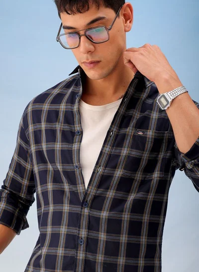 The Indian Garage Co Men Slim Fit Checkered Full Sleeves Cutaway Collar Casual Shirt