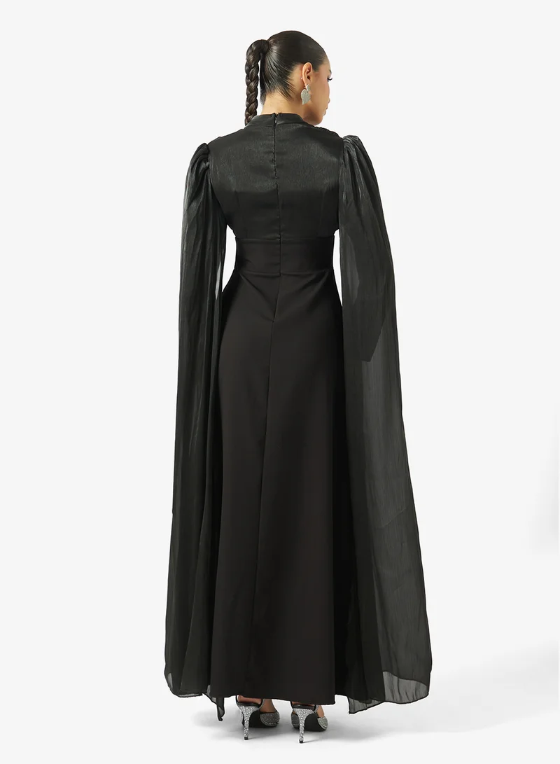 خزانة Ruched Dress With Exaggerated Sleeves