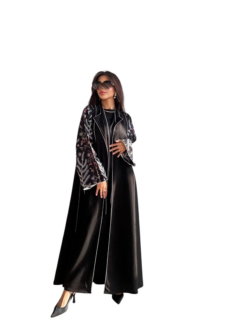 Black double-cloche abaya with embroidered sleeves - pzsku/Z064BFAFD2E0076DE00E8Z/45/_/1735324878/0d5079a1-3e21-4146-844d-140f478f32ef