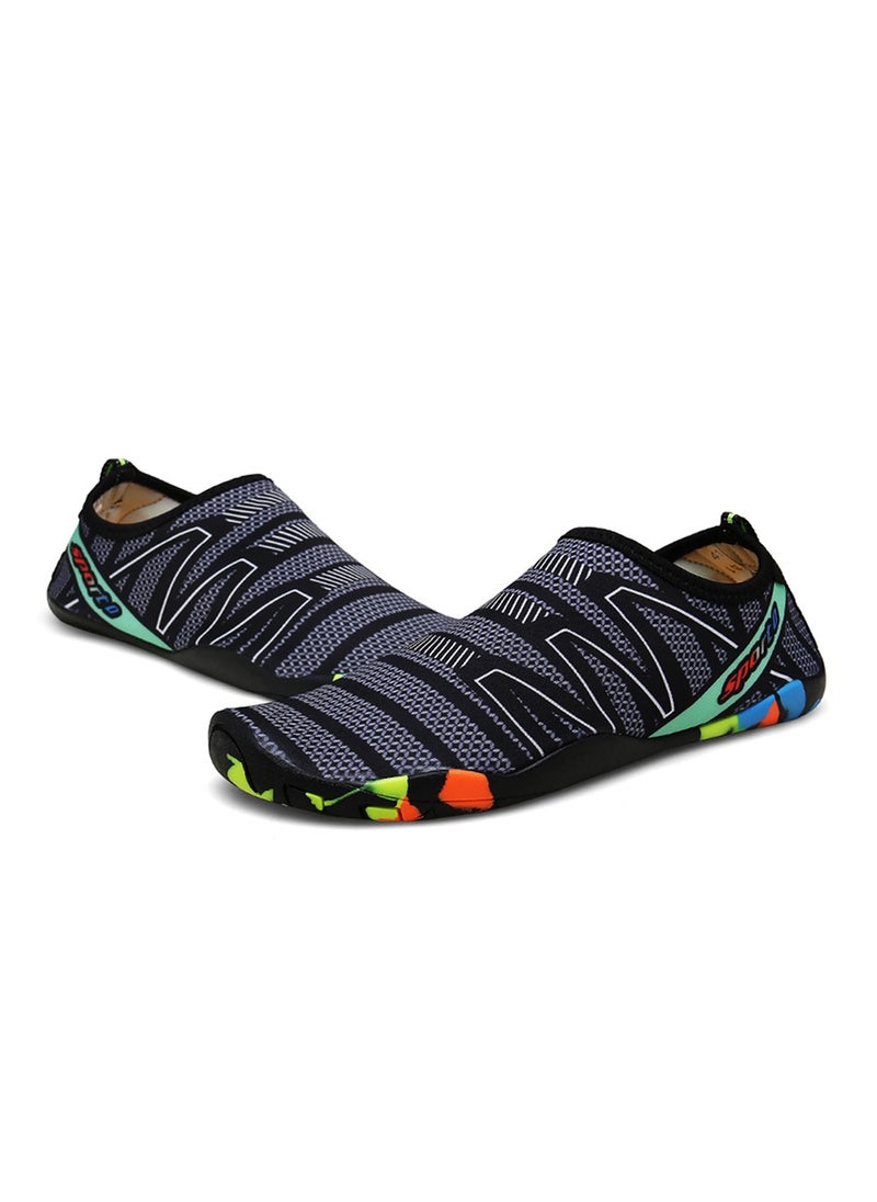 Generic Swimming Shoes For Women and Men Non Slip And Quick-dry Thermoplastic Rubber Sole Beach Water Shoes Socks For Pool Snorkeling Surfing Kayaking Walking Yoga  - Image 2