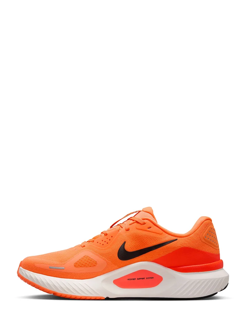 Nike Structure 26