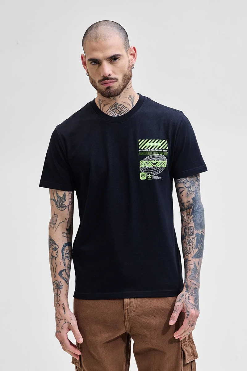 سنيتش Black Graphic Half Sleeve Slim Fit Streetwear T-Shirt