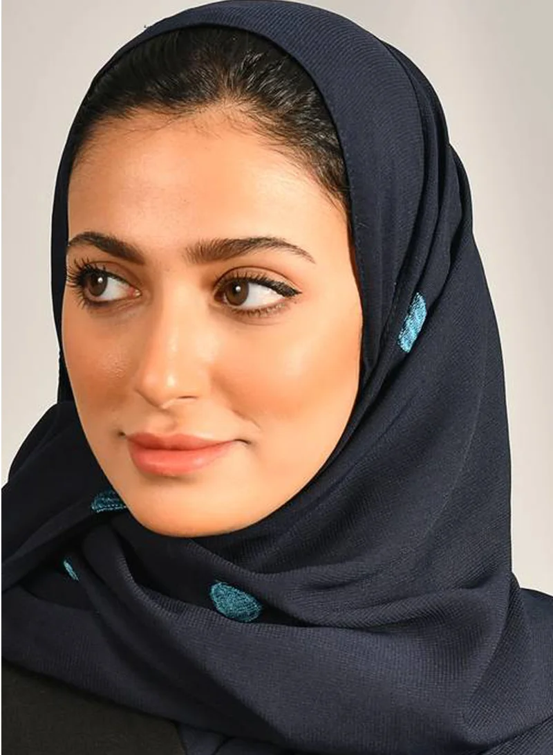 عبايات حوراء طرحه حرير كحليه  بتطريز  دائرى باللون الازرق