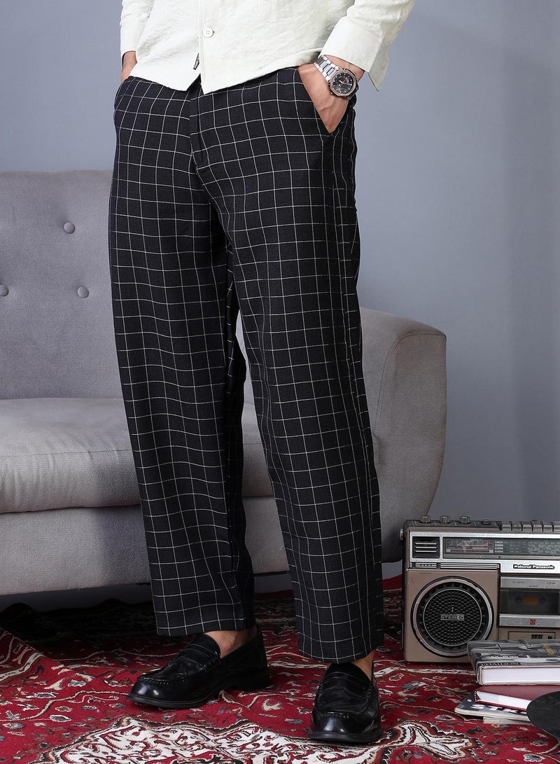 Campus Sutra Campus Sutra Men's Midnight Black Graph-Check Staright Trousers For Casual Wear | Mid-Rise | Straight Fit | Drawstring Closure | Trousers Crafted With Comfort Fit For Everyday Wear  - Image 3