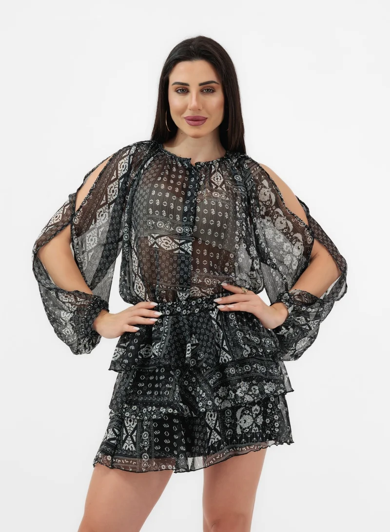 Lalele SHIRT WITH CUT-OUT SHOULDER