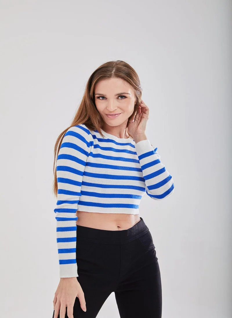 Liquorish Striped Crop Jumper in Navy and White