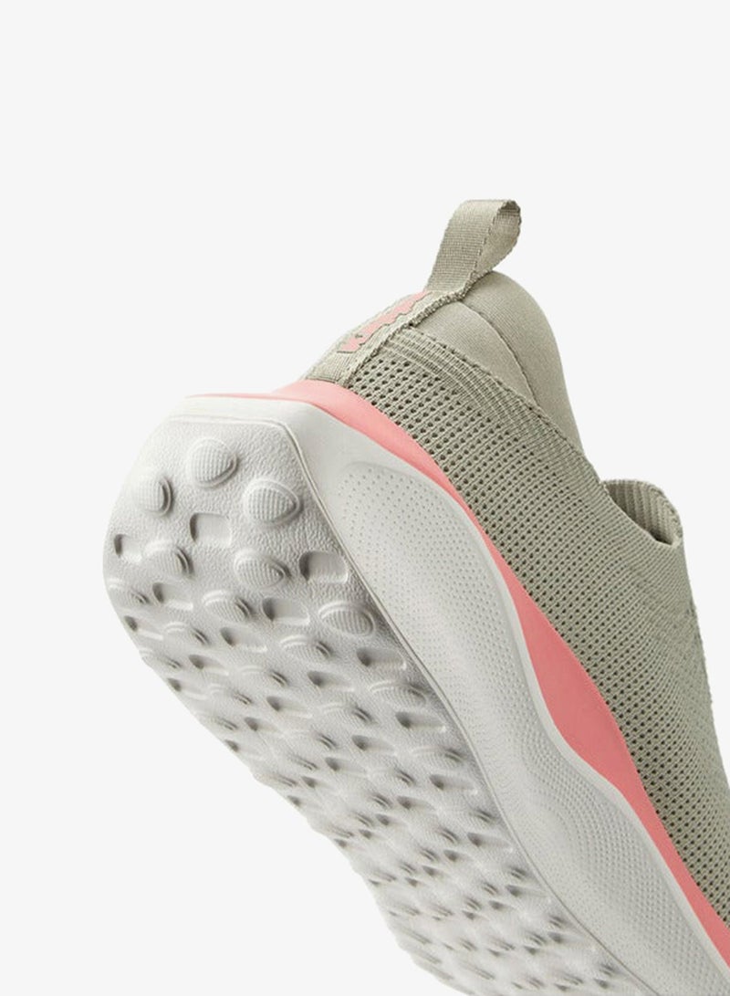 كابا أحذية رياضية نسائية سهلة الارتداء بنسيج مميز - Image 4