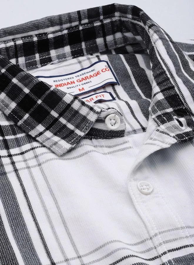 The Indian Garage Co Men White Regular Fit Checked Shirt