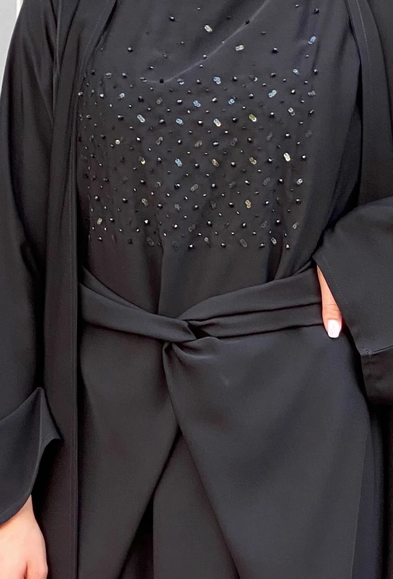 Moistreet  Embroiderd Flared Sleeve Abaya Set for Women | Best Price UAE