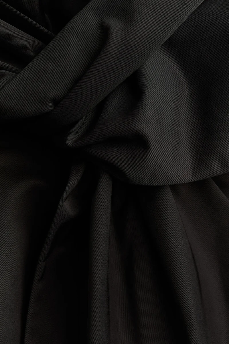 H&M Bow-front bandeau top