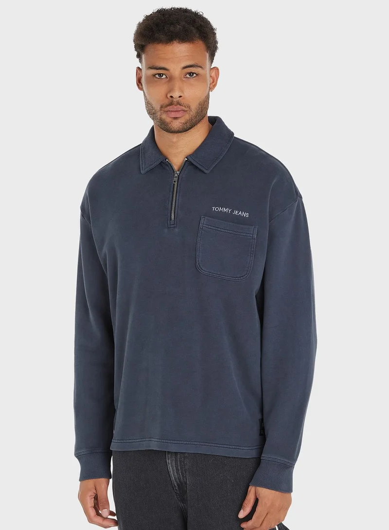 TOMMY JEANS Logo 1/4 Zip Sweatshirt
