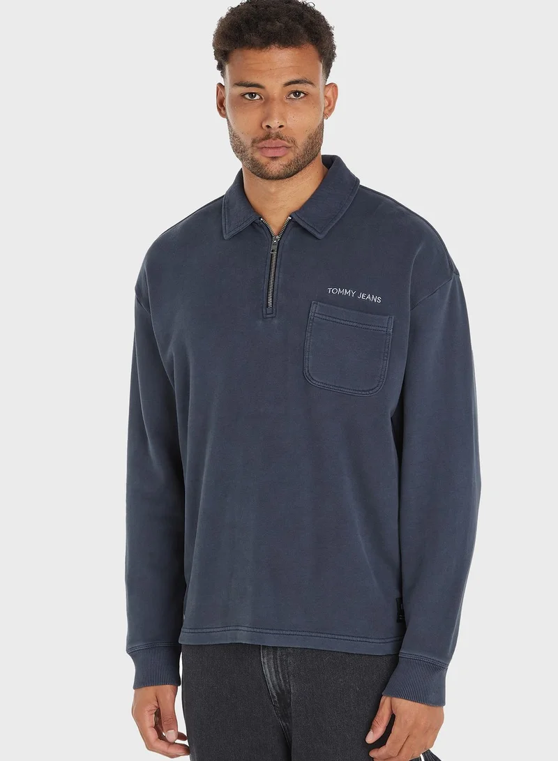 TOMMY JEANS Logo 1/4 Zip Sweatshirt
